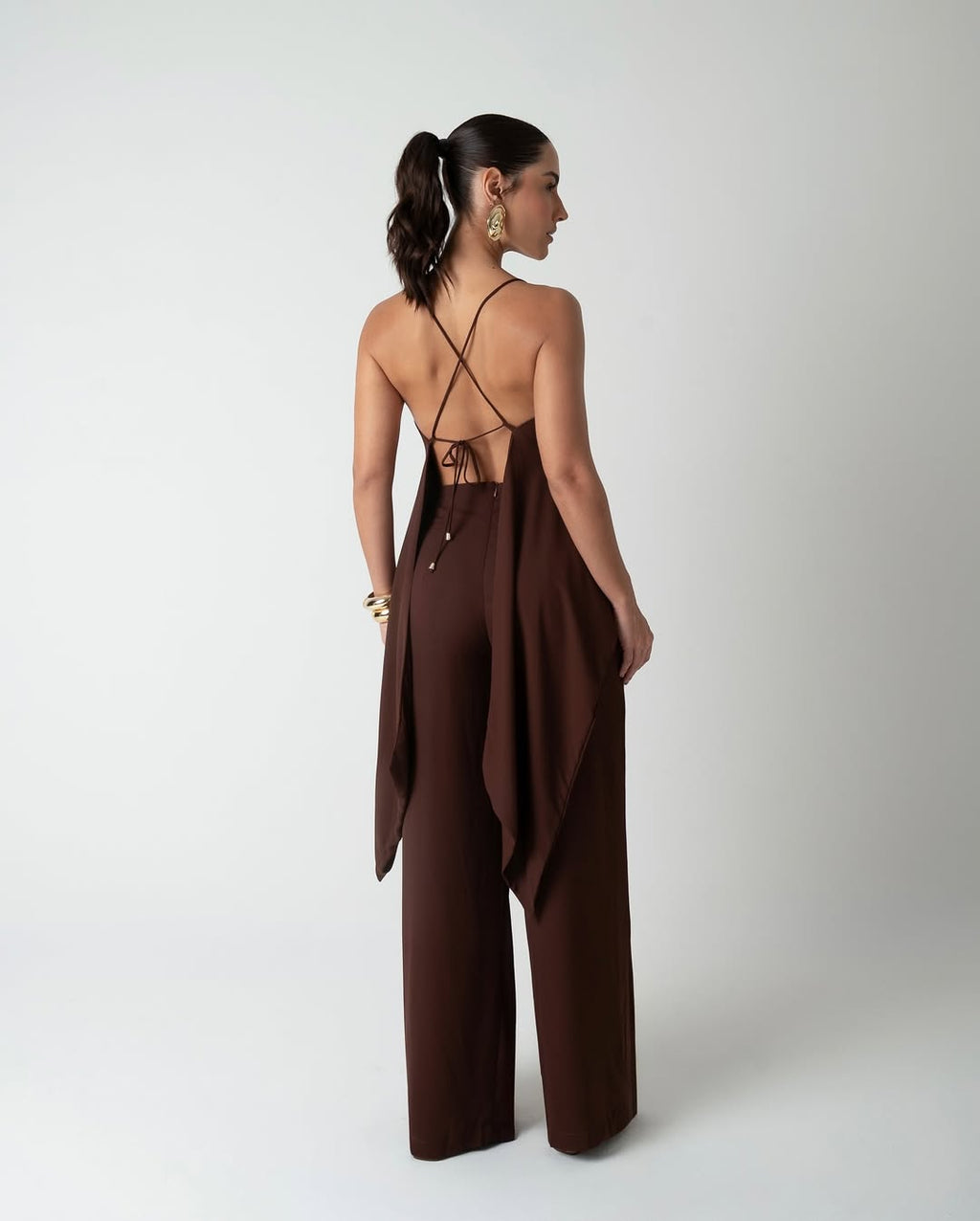 Conjunto Feminino Elegante com Blusa de Amarração e Calça Reta