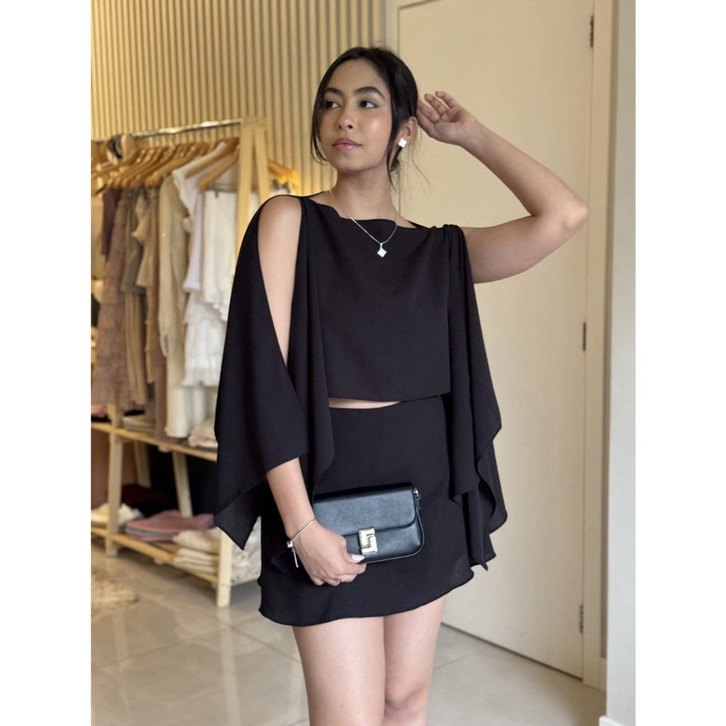 Conjunto 3 peças com bata e short saia